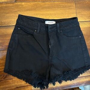 Guess high waist jean shorts 😙